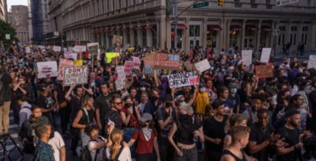 Protes Imigrasi AS Meluas ke 12 Negara Bagian