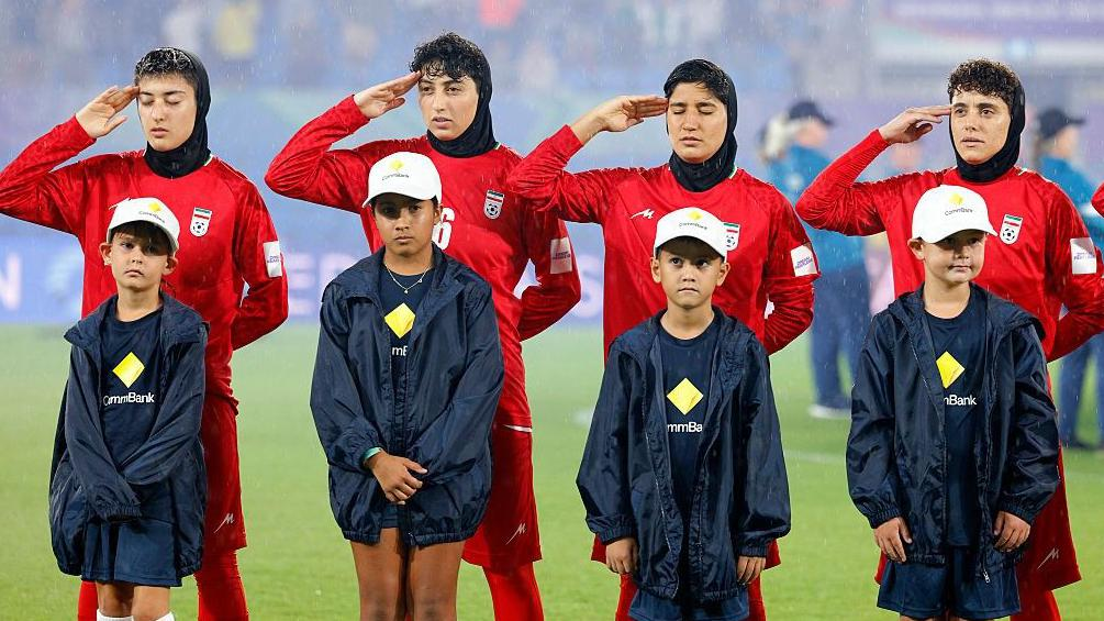 Pemain Bola Wanita Iran Terima Visa Kemanusiaan Australia